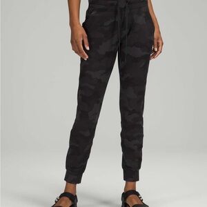 lululemon athletica Ready to Rulu Joggers - Women's